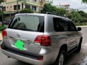 Cần bán lại xe Toyota Land Cruiser đời 2012, màu bạc, nhập khẩu chính chủ