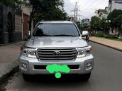 Cần bán lại xe Toyota Land Cruiser đời 2012, màu bạc, nhập khẩu chính chủ