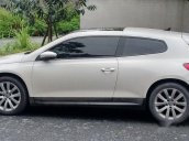 Chính chủ bán Volkswagen Scirocco năm 2010, màu trắng, 569 triệu