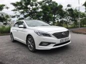 Cần bán gấp Hyundai Sonata 2015, màu trắng chính chủ, giá 850tr