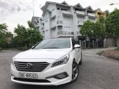 Cần bán gấp Hyundai Sonata 2015, màu trắng chính chủ, giá 850tr