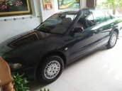 Cần bán xe Mitsubishi Galant đời 2004, màu xanh lam, xe nhập số sàn