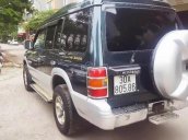 Cần bán xe Mitsubishi Pajero sản xuất 2002, màu xanh lam