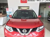 Nissan Quảng Bình bán xe X-trail 2.0 MID Premium 2017, màu đỏ đen, ưu đãi sốc. Lh 0911.37.2939