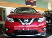 Nissan Quảng Bình bán xe X-trail 2.0 MID Premium 2017, màu đỏ đen, ưu đãi sốc. Lh 0911.37.2939
