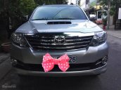 Cần bán xe Toyota Fortuner 2.5G đời 2015, màu bạc như mới