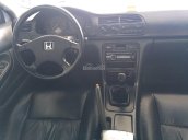 Cần bán Honda Accord năm 1995, màu đen