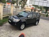 Cần bán xe Toyota Fortuner đời 2009, màu đen