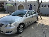 Bán ô tô Toyota Camry 2.4G đời 2008, màu bạc, giá tốt