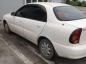 Cần bán gấp Daewoo Lanos đời 2003, màu trắng xe gia đình