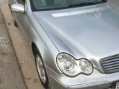 Bán gấp Mercedes C200 AT đời 2003, màu bạc, 235tr