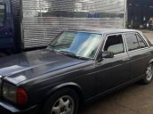 Bán Mercedes E class 1981, màu xám, 55 triệu