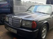 Bán gấp Mercedes E class đời 1981 chính chủ, 55 triệu