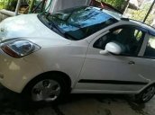 Bán Chevrolet Spark 2010, màu trắng chính chủ, giá tốt