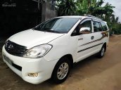 Cần bán Toyota Innova J đời 2008, màu trắng, giá tốt