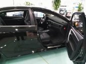 Cần bán xe Toyota Corolla altis 1.8G CVT sản xuất 2017, màu đen  