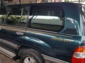 Cần bán lại xe Toyota Land Cruiser 2002, màu xanh lục