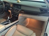 Bán BMW 7 Series 750Li sản xuất 2010, màu trắng, xe nhập 