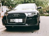 Bán xe cũ Audi Q3 năm 2017, màu đen, xe nhập