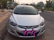 Bán xe Hyundai Elantra đời 2015, màu bạc, nhập khẩu nguyên chiếc số tự động