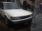 Bán xe Nissan Bluebird đời 1988, màu trắng