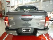 Bán Toyota Hilux 2.4E MT sản xuất 2017, 697 triệu