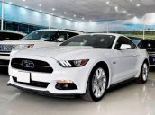 Cần bán xe Ford Mustang GT Premium 5.0L đời 2015, màu trắng