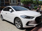 Bán ô tô Hyundai Elantra 1.6MT mới 100%, màu trắng, bao giá toàn quốc