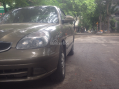 Cần bán Daewoo Nubira đời 2002, màu vàng như mới