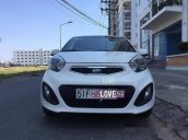 Cần bán lại xe Kia Picanto năm 2014, màu trắng