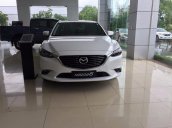 Cần bán xe Mazda 6 đời 2017, màu trắng