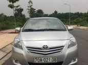 Cần bán Toyota Vios G sản xuất 2012, màu bạc, giá tốt