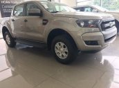 Cần bán Ford Ranger XLS MT 2.2L 4x2 đời 2017, màu vàng cát, giá cạnh tranh