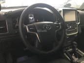 Bán Toyota LandCruiser 5.7 nhập khẩu Mỹ, mới 100%, màu đen giao xe ngay