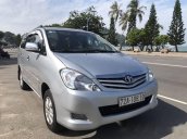 Bán xe Toyota Innova G MT 2009, màu bạc 