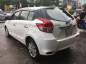 Bán Toyota Yaris 1.5G năm 2017, màu trắng