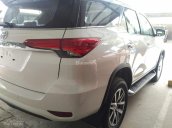 Bán ô tô Toyota Fortuner 2.4 G (4x2) hai cầu đời 2017, màu trắng, nhập khẩu, giá cả cạnh tranh, LH ngay 0911404101