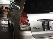 Cần bán Toyota Innova G đời 2008, màu bạc như mới