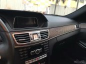 Bán Mercedes E200 đời 2013, màu bạc