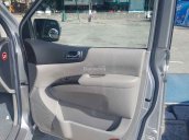 Kia Carnival đời 2011, xe còn tốt, giá 590tr