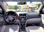 Cần bán Hyundai Accent 1.4AT đời 2015, màu đỏ