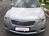 Bán xe cũ Toyota Camry đời 2010, màu bạc số tự động, giá 675tr