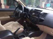 Bán Toyota Fortuner G đời 2016, màu trắng số sàn