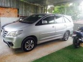 Cần bán xe Toyota Innova AT đời 2015, giá chỉ 700 triệu