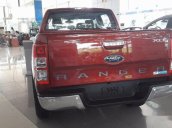 Cần bán Ford Ranger XLT đời 2017, màu đỏ