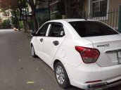 Cần bán gấp Hyundai Grand i10 đời 2016, màu trắng