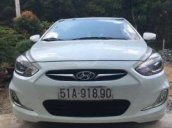 Bán xe Hyundai Accent đời 2012, màu trắng số tự động, 450 triệu