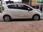 Cần bán Chevrolet Spark LTZ 1.0 AT đời 2015, màu trắng còn mới, giá 315tr