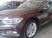 Bán Volkswagen Passat GP đời 2016, màu đỏ, nhập khẩu nguyên chiếc