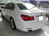 Cần bán BMW 7 Series 750 Li đời 2010, màu trắng, xe nhập